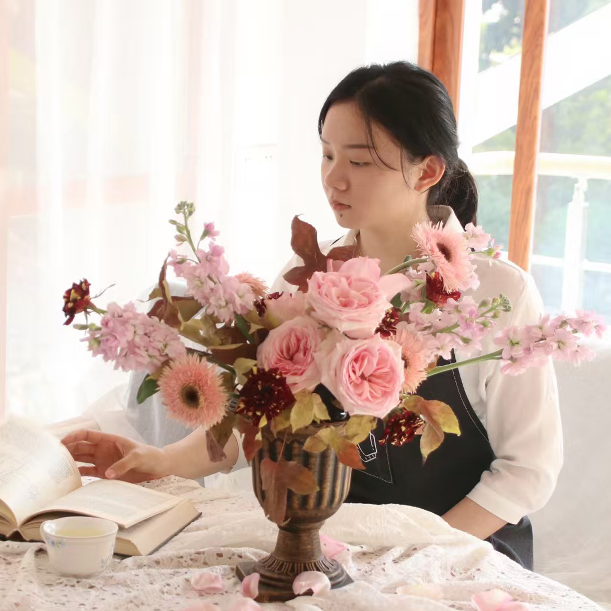梁老师